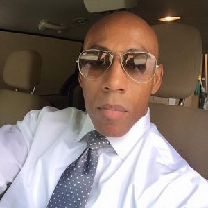 Meet your Posher, Adrian